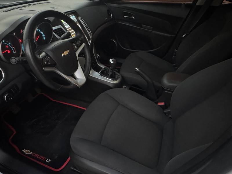CHEVROLET - CRUZE - 2014/2014 - Branca - R$ 61.900,00