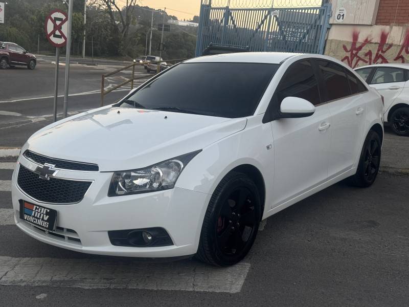 CHEVROLET - CRUZE - 2014/2014 - Branca - R$ 61.900,00