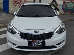 KIA MOTORS - CERATO - 2014/2014 - Branca - R$ 67.800,00