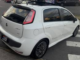 FIAT - PUNTO - 2013/2013 - Branca - R$ 47.900,00