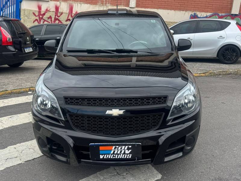CHEVROLET - MONTANA - 2012/2012 - Preta - R$ 42.900,00