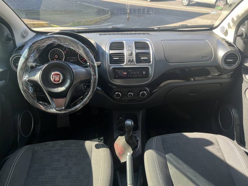 FIAT - PALIO - 2017/2017 - Branca - R$ 45.900,00
