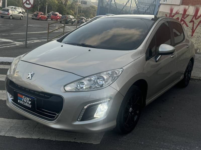 PEUGEOT - 308 - 2014/2014 - Dourada - R$ 42.900,00