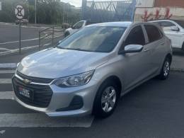 CHEVROLET - ONIX - 2021/2021 - Prata - R$ 61.800,00