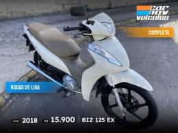 HONDA - BIZ 125 - 2018/2018 - Branca - R$ 15.900,00