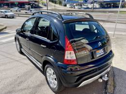 CITROËN - C3 - 2010/2011 - Preta - R$ 25.900,00