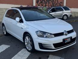 VOLKSWAGEN - GOLF - 2015/2015 - Branca - R$ 94.900,00