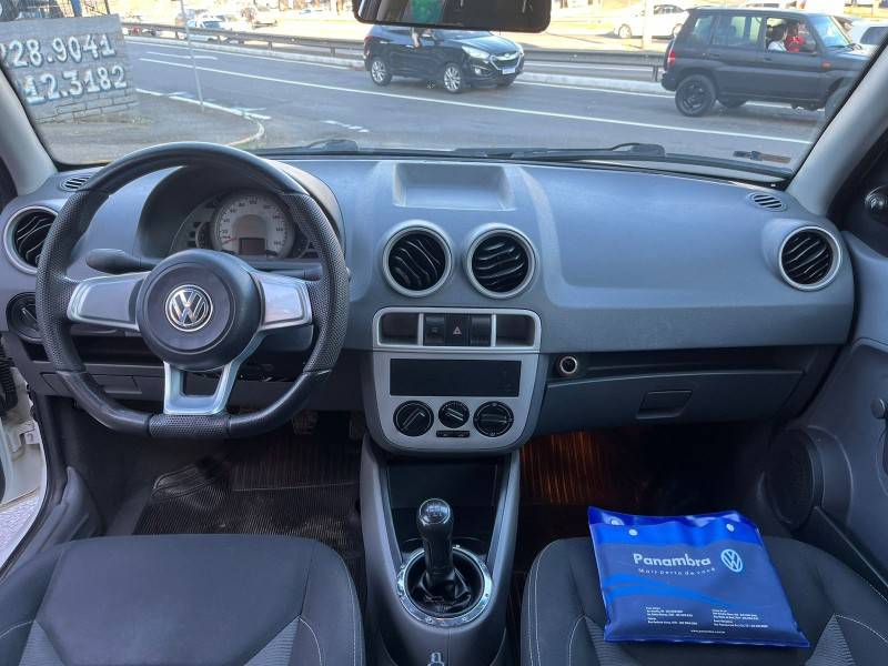 VOLKSWAGEN - GOL - 2011/2011 - Branca - R$ 23.900,00