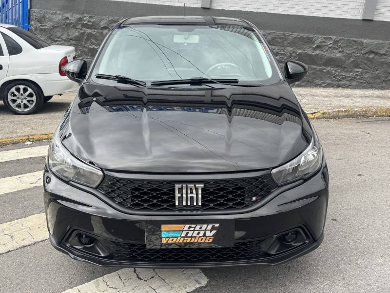 FIAT - ARGO - 2023/2023 - Preta - R$ 65.900,00