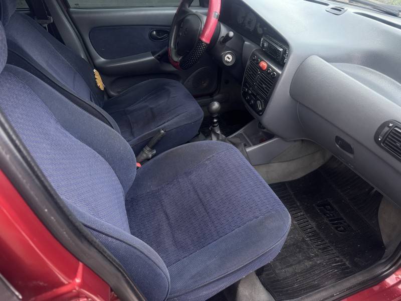 FIAT - PALIO - 1996/1996 - Vermelha - R$ 13.900,00