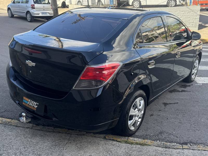 CHEVROLET - PRISMA - 2013/2013 - Preta - R$ 42.900,00