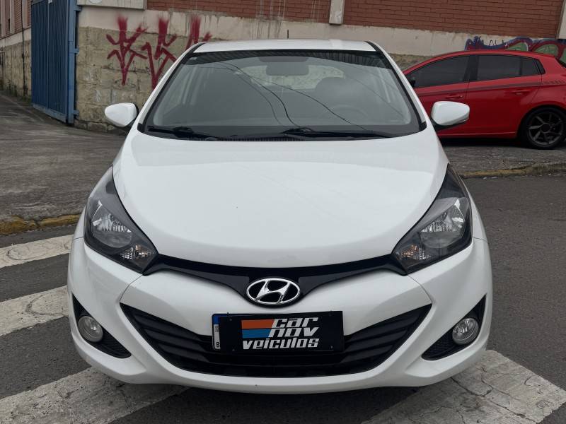 HYUNDAI - HB20 - 2015/2015 - Branca - R$ 44.900,00