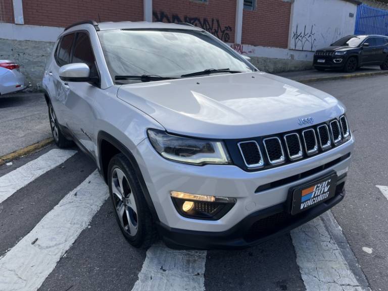 JEEP - COMPASS - 2016/2017 - Prata - R$ 94.900,00