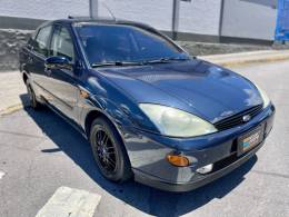 FORD - FOCUS - 2000/2001 - Azul - R$ 19.900,00