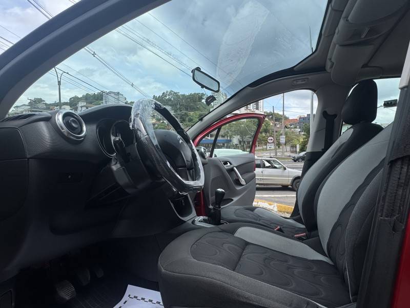 CITROËN - C3 - 2013/2013 - Vermelha - R$ 36.900,00