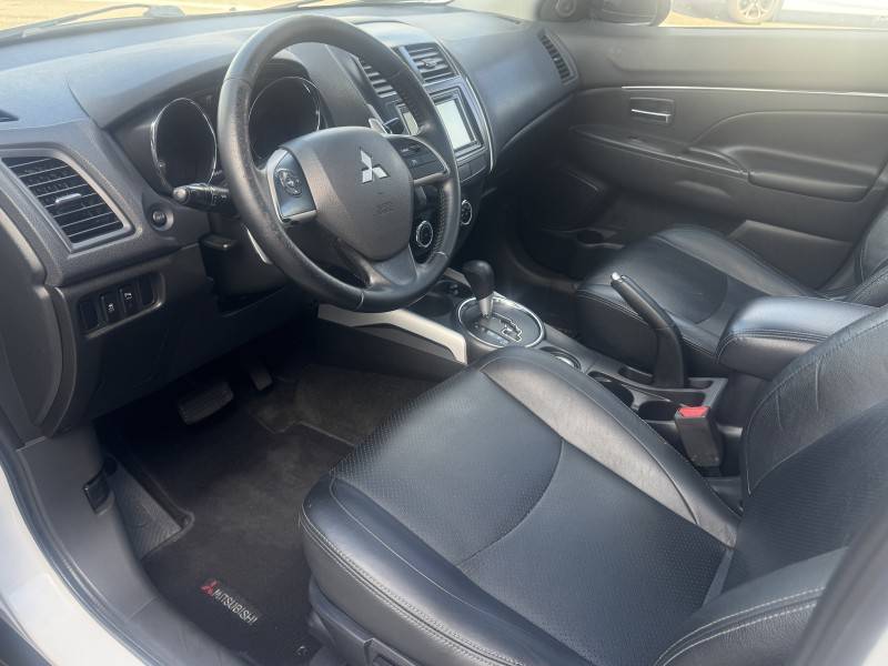 MITSUBISHI - ASX - 2013/2013 - Branca - R$ 71.900,00