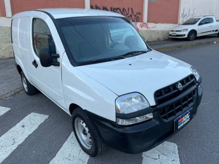 FIAT - DOBLÓ - 2008/2008 - Branca - R$ 32.900,00