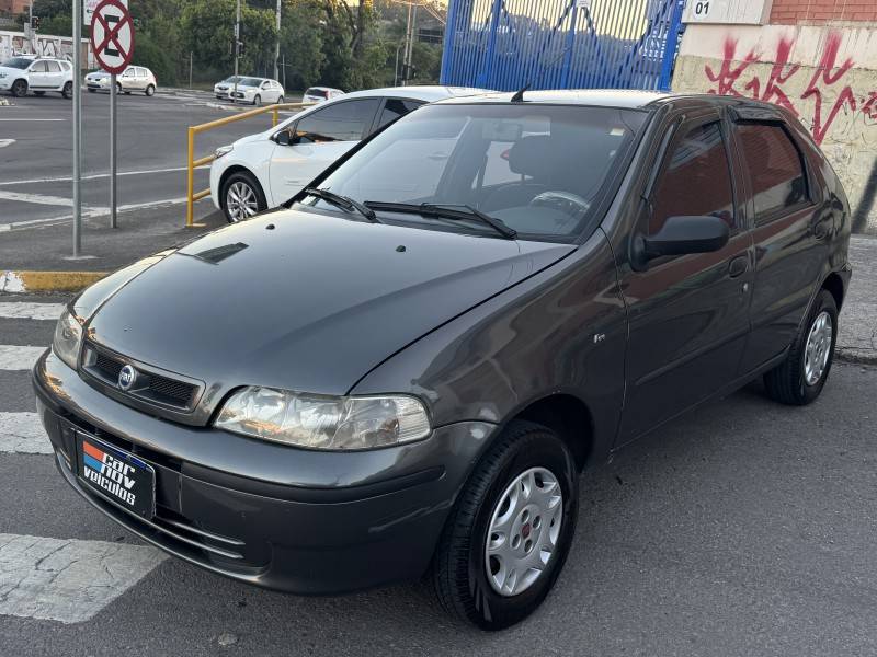 FIAT - PALIO - 2001/2001 - Cinza - R$ 15.900,00