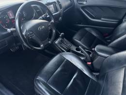 KIA MOTORS - CERATO - 2014/2014 - Branca - R$ 67.900,00