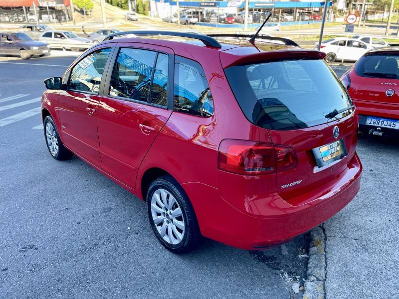 VOLKSWAGEN - SPACEFOX - 2012/2012 - Vermelha - R$ 39.900,00