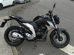 YAMAHA - FAZER - 2020/2020 - Preta - R$ 18.900,00