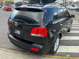 KIA MOTORS - SORENTO - 2011/2011 - Preta - R$ 52.900,00