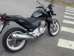 HONDA - CB 300R - 2014/2014 - Preta - R$ 16.500,00
