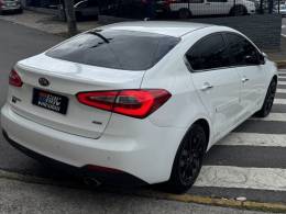 KIA MOTORS - CERATO - 2014/2014 - Branca - R$ 67.800,00