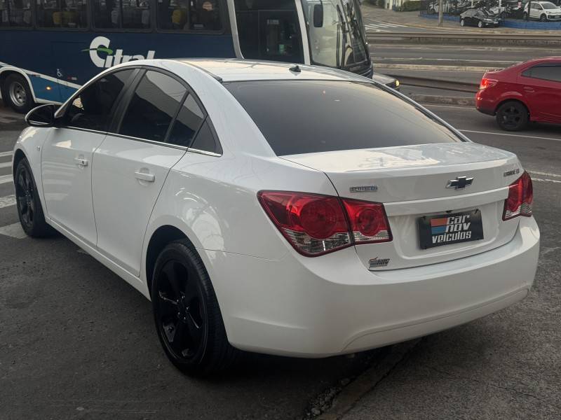 CHEVROLET - CRUZE - 2014/2014 - Branca - R$ 61.900,00
