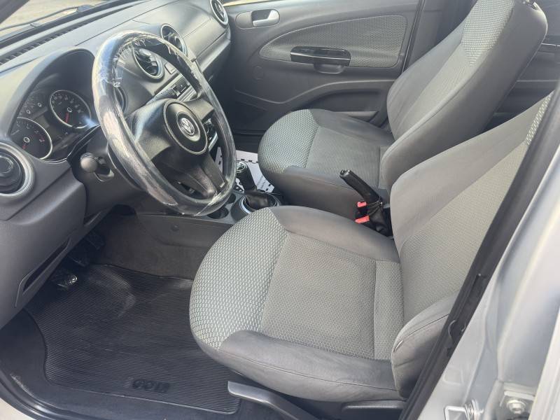 VOLKSWAGEN - GOL - 2013/2013 - Prata - Sob Consulta