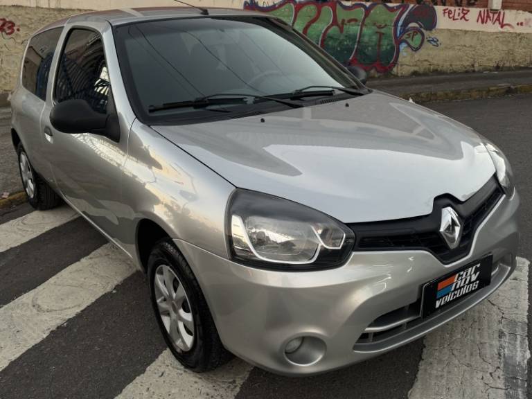 RENAULT - CLIO - 2014/2014 - Prata - R$ 23.900,00