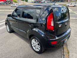 KIA MOTORS - SOUL - 2012/2012 - Preta - R$ 47.900,00