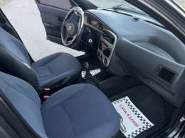 FIAT - PALIO - 2001/2001 - Cinza - R$ 15.900,00