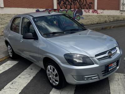 CHEVROLET - PRISMA - 2011/2011 - Prata - R$ 29.900,00