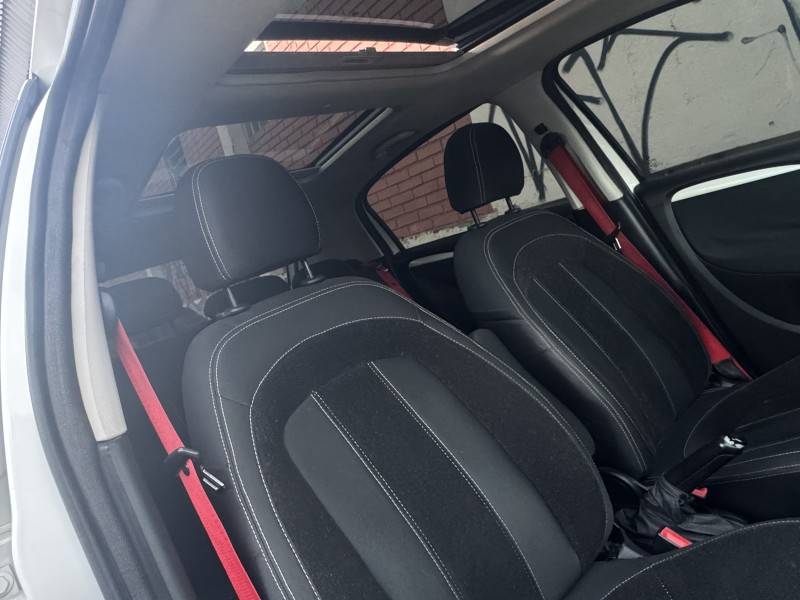 FIAT - PUNTO - 2013/2013 - Branca - R$ 47.900,00