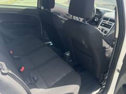 FIAT - PUNTO - 2012/2012 - Branca - R$ 35.900,00