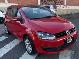 VOLKSWAGEN - FOX - 2013/2013 - Vermelha - R$ 35.900,00