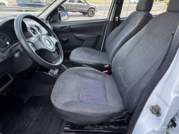 CHEVROLET - CELTA - 2010/2010 - Branca - R$ 27.900,00