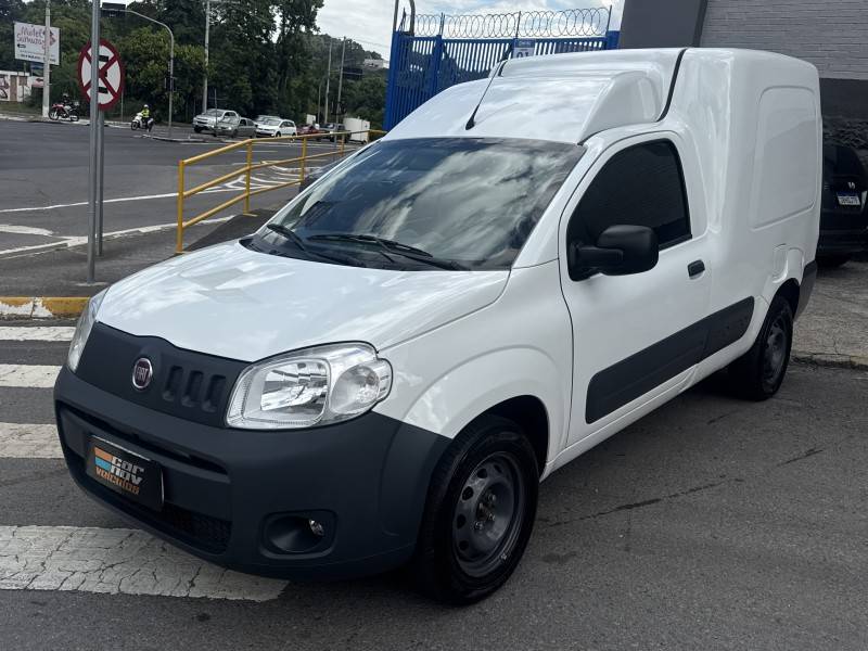 FIAT - FIORINO - 2015/2015 - Branca - R$ 55.900,00