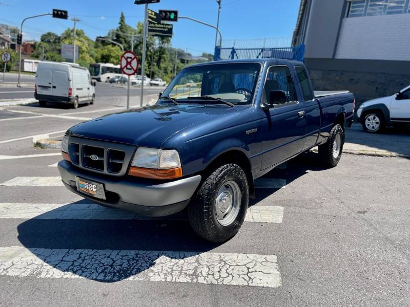 FORD - RANGER - 1998/1999 - Azul - R$ 45.900,00