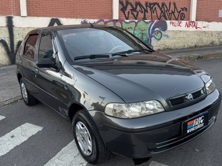 FIAT - PALIO - 2001/2001 - Cinza - R$ 15.900,00