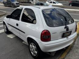 CHEVROLET - CORSA - 2001/2001 - Branca - R$ 14.900,00