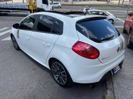 FIAT - BRAVO - 2013/2014 - Branca - R$ 51.900,00