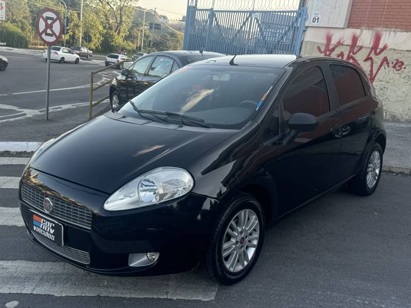 FIAT - PUNTO - 2008/2008 - Preta - R$ 29.900,00