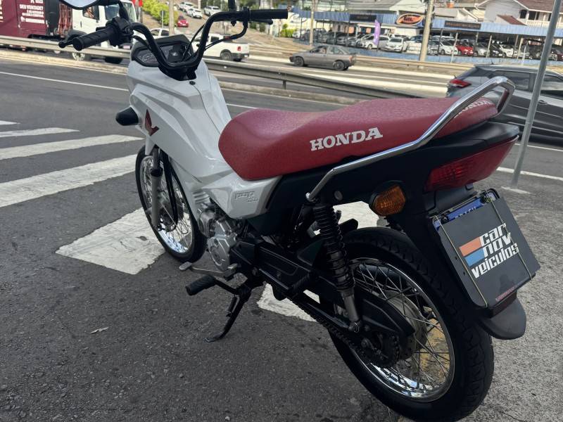 HONDA - POP 110I - 2021/2021 - Branca - R$ 8.900,00