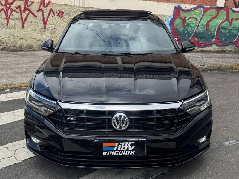 VOLKSWAGEN - JETTA - 2019/2019 - Preta - R$ 115.900,00