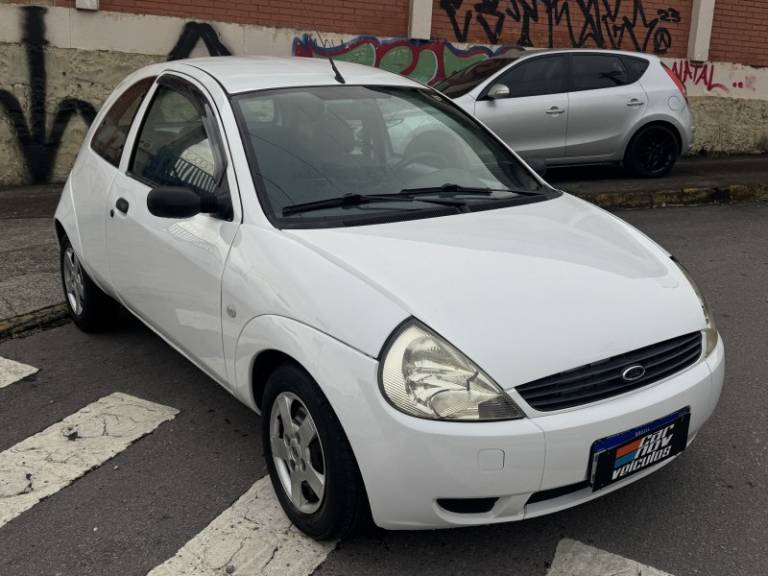 FORD - KA - 2004/2004 - Branca - R$ 14.900,00