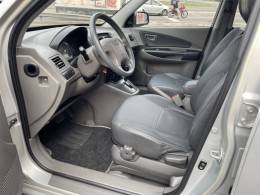 HYUNDAI - TUCSON - 2011/2012 - Dourada - R$ 42.900,00