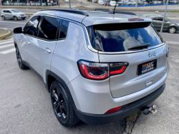 JEEP - COMPASS - 2016/2017 - Prata - R$ 89.000,00