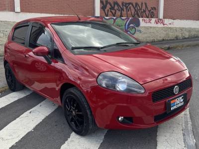 FIAT - PUNTO - 2008/2008 - Vermelha - R$ 32.900,00